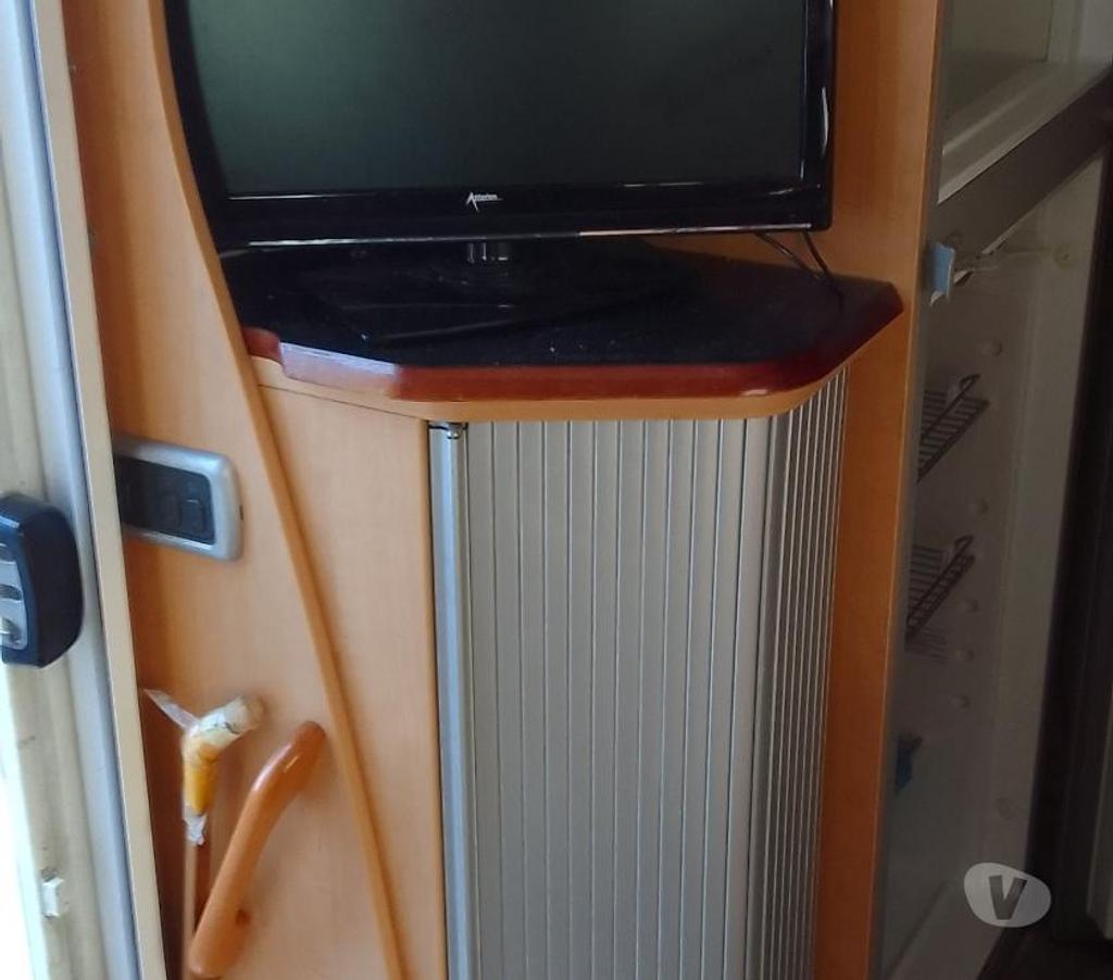 Camping car occasion Alpes-Maritimes Nice - Photos Vivastreet Camping-car d'occasion Fiat Ducato. Monter sur Eura mobile