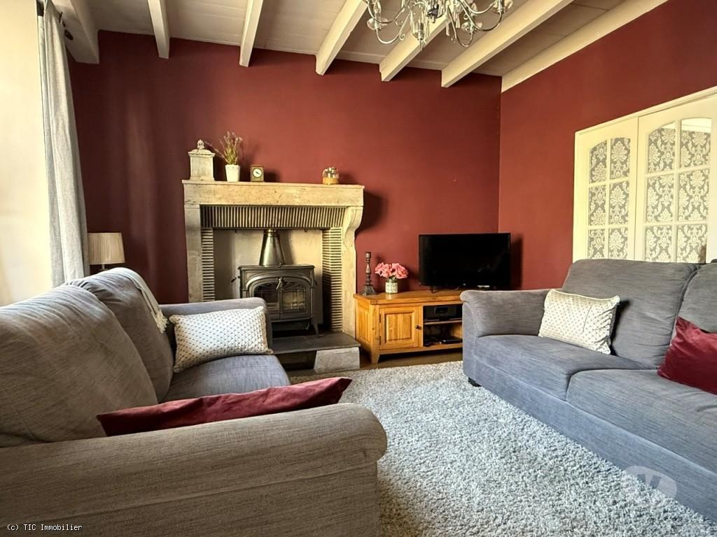 Vente Maison Charente Champagne Mouton - 16350 - Photos Vivastreet Superbe Maison de Village de 5 Chambres Près de Champagne Mouton