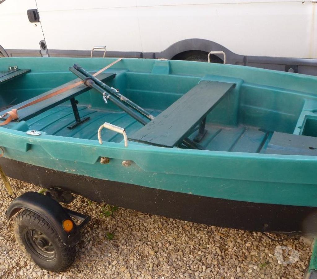 Bateaux à moteur Marne Chalons en Champagne - 51000 - Photos Vivastreet barque pour pêche ou chasse