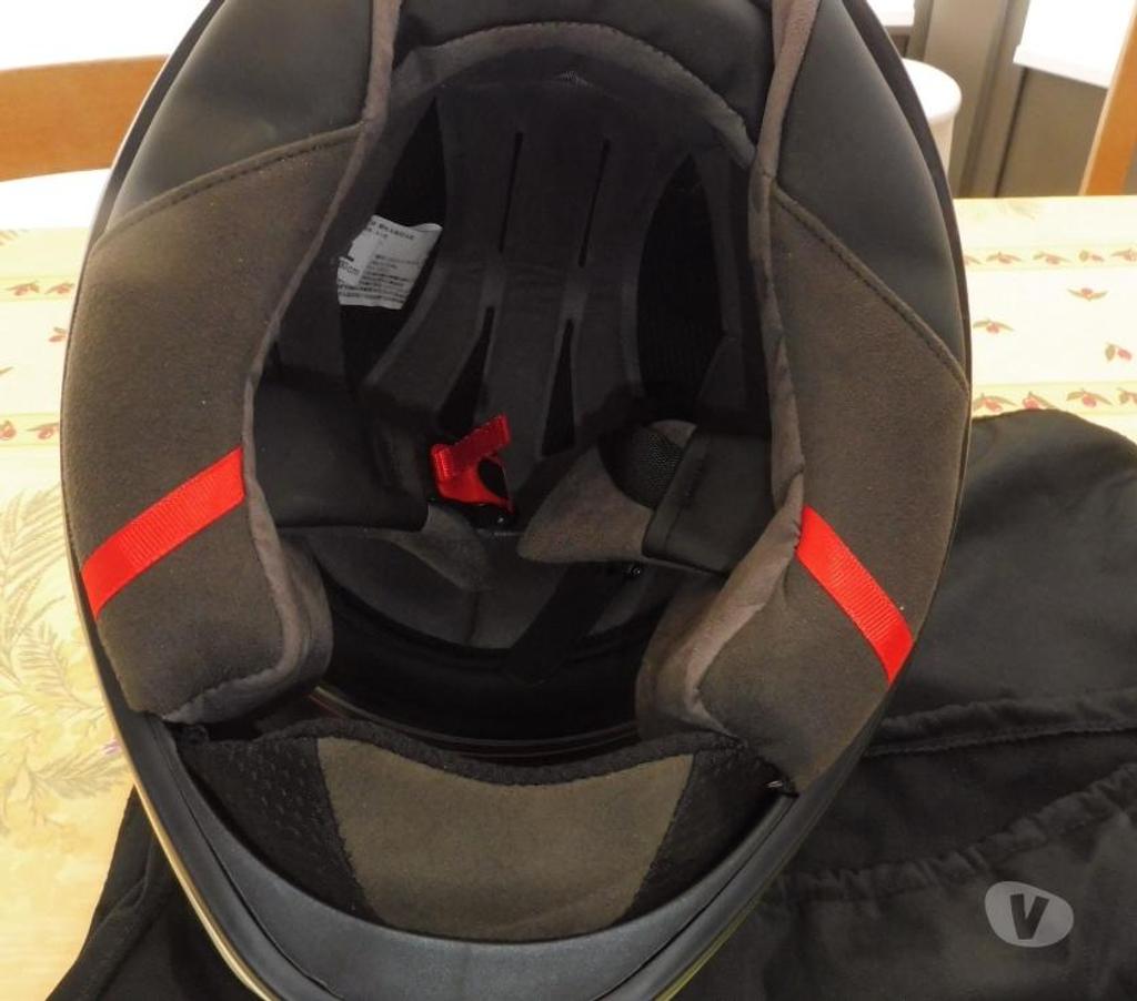 Pièces et services moto Essonne Athis Mons - 91200 - Photos Vivastreet un magnifique casque intégral moto