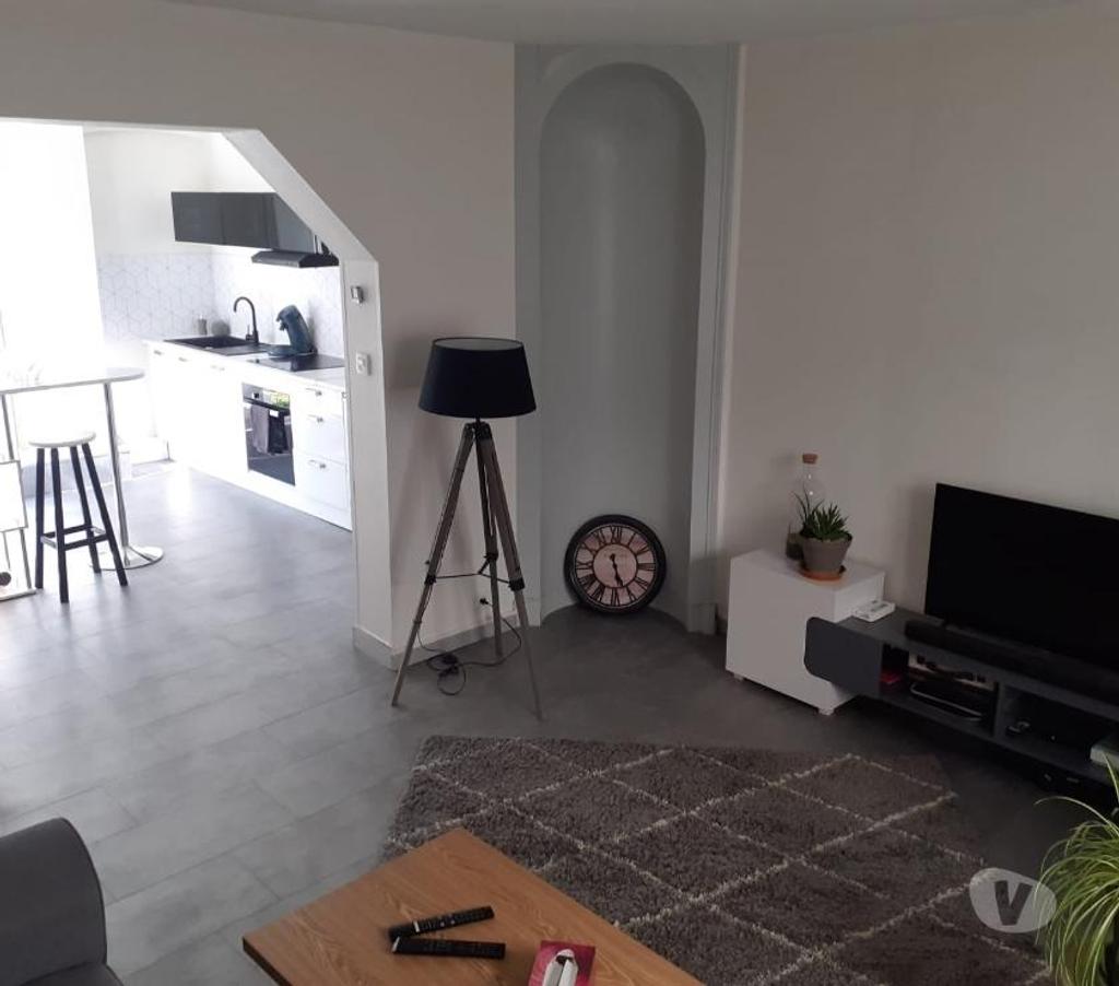 Appartements à vendre Doubs Besancon - 25000 - Photos Vivastreet Charmant appartement T3 refait à neuf à Besançon