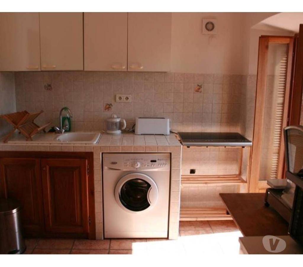 location saisonniere Haute-Corse L'Ile Rousse - 20220 - Photos Vivastreet T3 - Charme d'un village - Plage à 10mn
