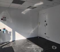 LOCAL COMMERCIAL