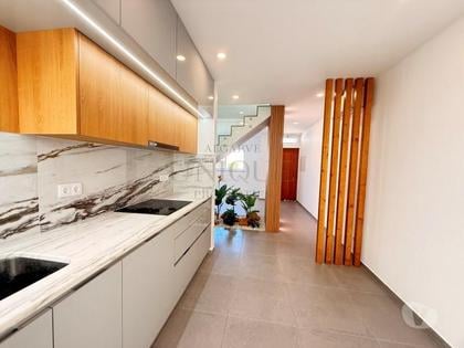 Achat maison - Photos Vivastreet Maison de 6 chambres avec vue panoramique sur la mer à Lagos,...