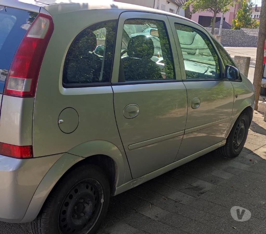 Voiture d'occasion Bas-Rhin Brumath - 67170 - Photos Vivastreet Vend Opel Meriva 1,7 Cdti