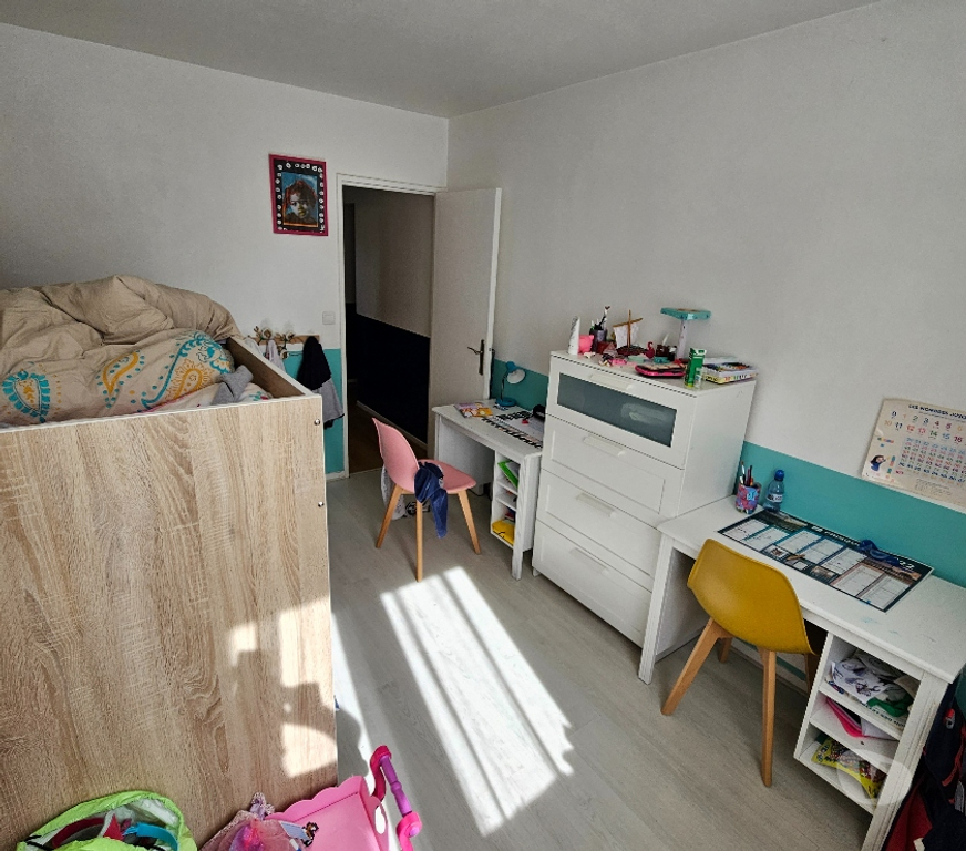 Appartements à vendre Seine-Saint-Denis Rosny sous Bois - 93110 - Photos Vivastreet Appartement T2 les Marnaudes 59m² métro 11 et Rer E