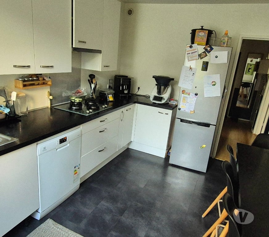 Appartements à vendre Seine-Saint-Denis Rosny sous Bois - 93110 - Photos Vivastreet Appartement T2 les Marnaudes 59m² métro 11 et Rer E