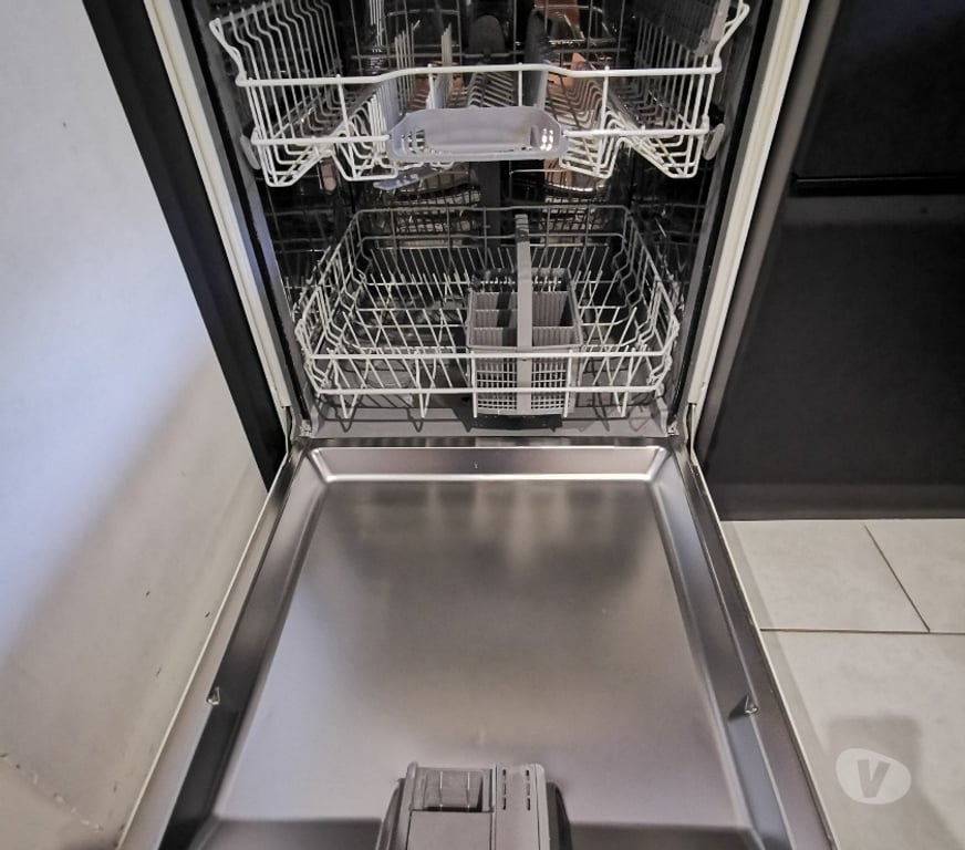 Electroménager occasion Essonne Brunoy - 91800 - Photos Vivastreet Vends un lave-vaisselle BOSCH en très bon état