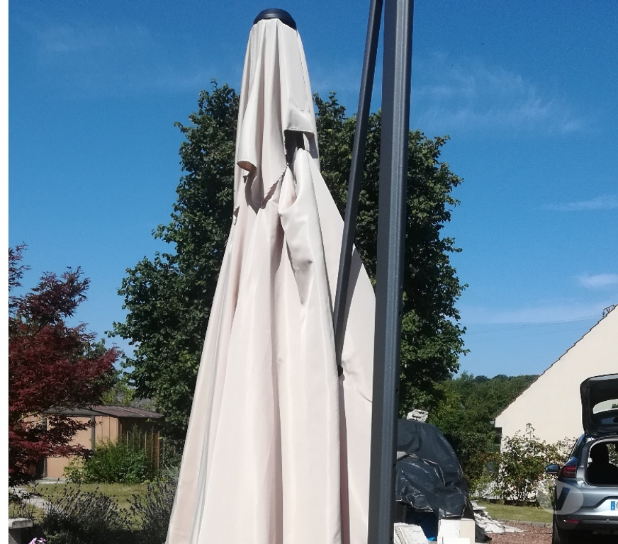  Aisne Aulnois sous Laon - 02000 - Photos Vivastreet Parasol déporté