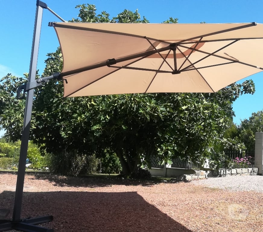  Aisne Aulnois sous Laon - 02000 - Photos Vivastreet Parasol déporté