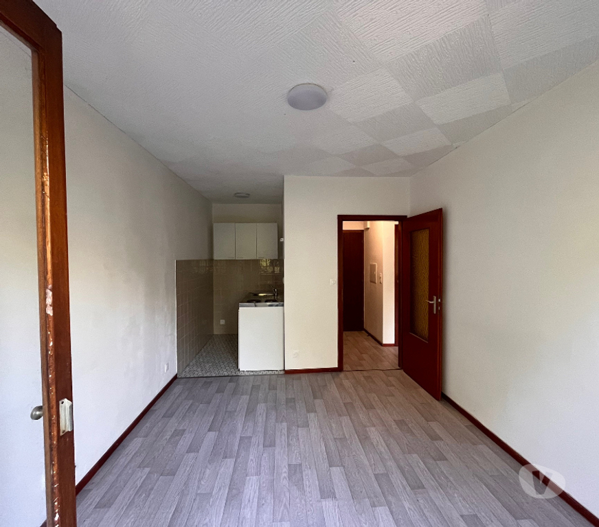 Location appartement Moselle Forbach - Photos Vivastreet Centre T2 35m2 334€+150€ avance charges+chauffages+eau
