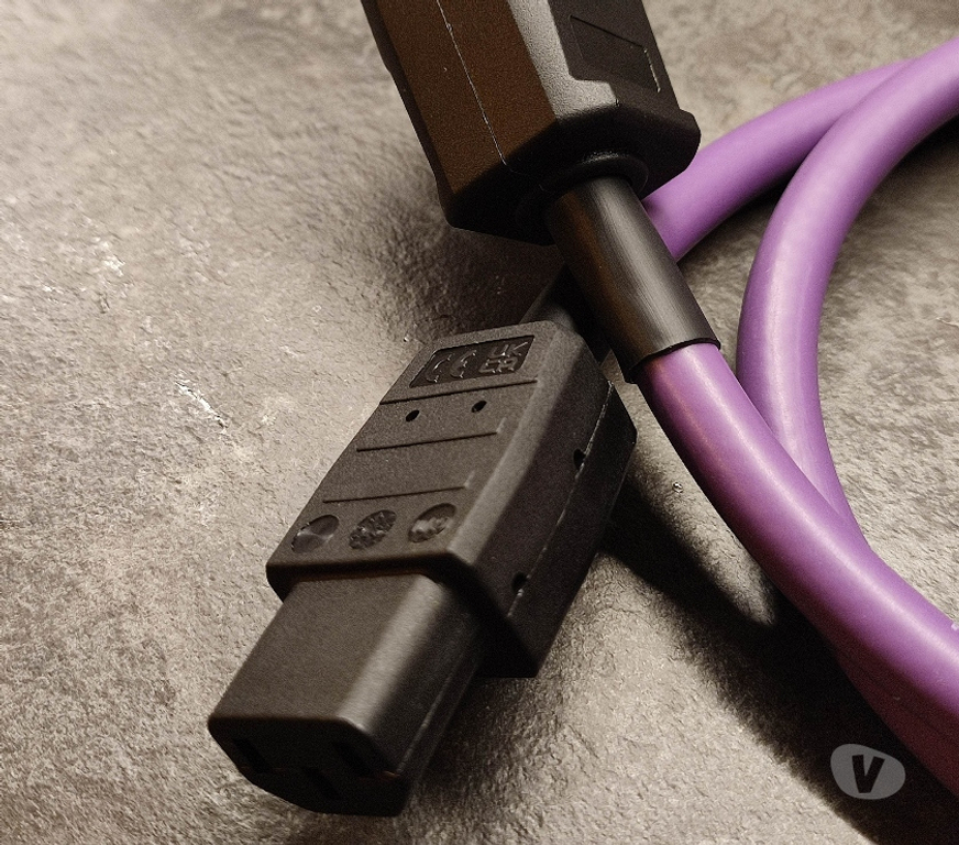 Photo - Video - Son Bouches-du-Rhône Marseille - Photos Vivastreet Melodika Purple Rain cable secteur alimentation 1m