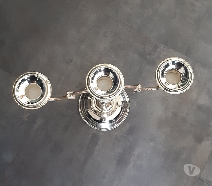 Décoration - art Yvelines Maurepas - 78310 - Photos Vivastreet Chandelier argenté HBC Made in England