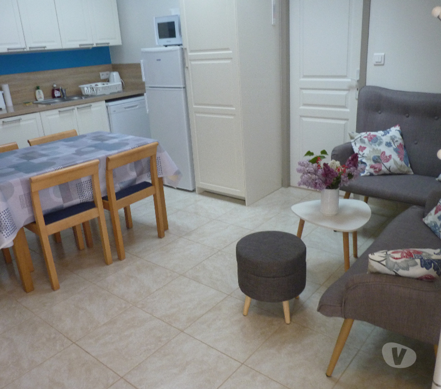 location saisonniere Puy-de-Dôme St Julien de Coppel - 63160 - Photos Vivastreet Gîte Auvergne 5 pers Dispo du 30 07 au 6 aôut: soldée