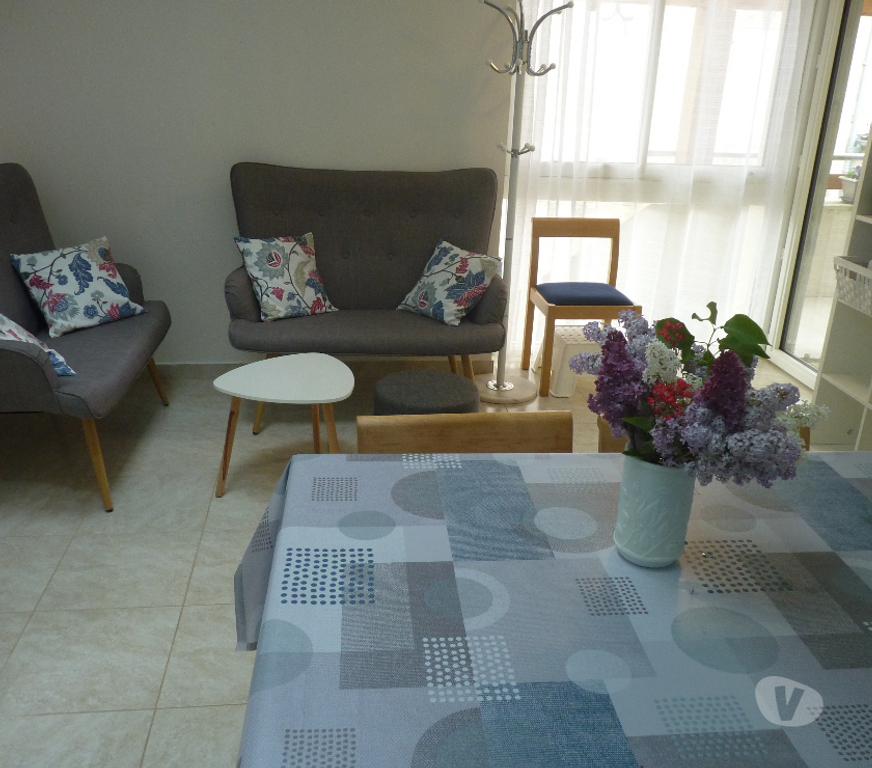 location saisonniere Puy-de-Dôme St Julien de Coppel - 63160 - Photos Vivastreet Gîte Auvergne 5 pers Dispo du 30 07 au 6 aôut: soldée