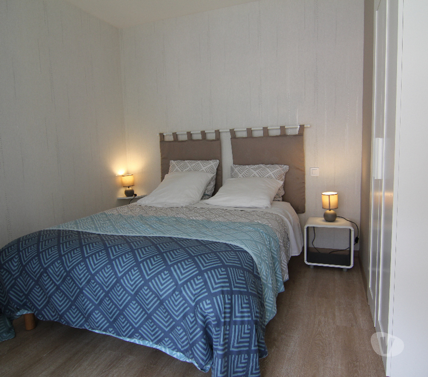 location saisonniere Puy-de-Dôme St Julien de Coppel - 63160 - Photos Vivastreet Gîte Auvergne 5 pers Dispo du 30 07 au 6 aôut: soldée