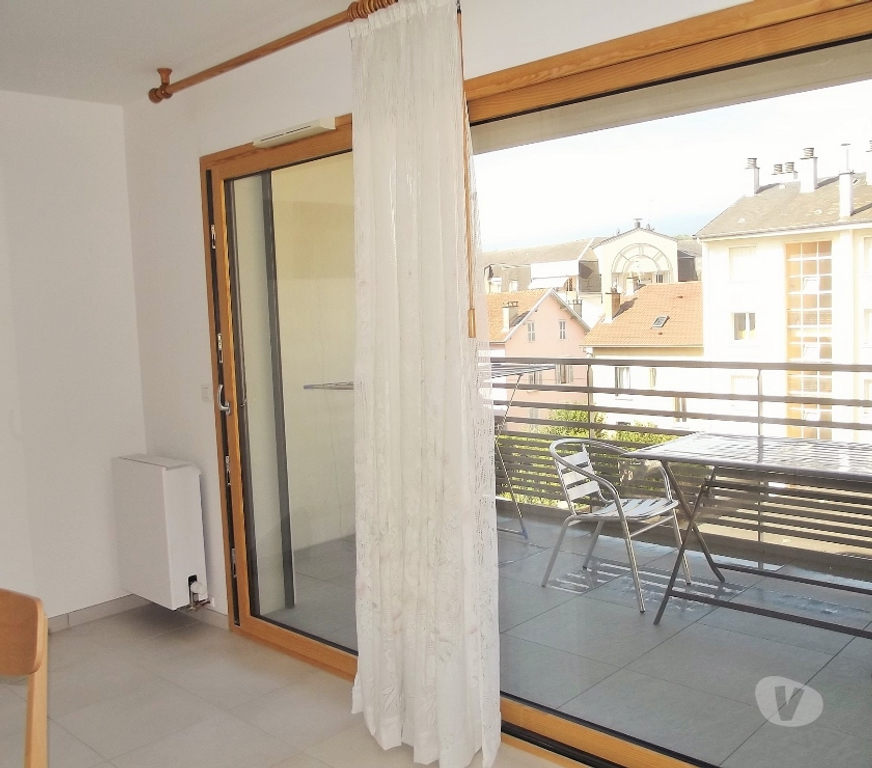 location saisonniere Savoie Aix les Bains - 73100 - Photos Vivastreet T2 neuf avec garage cœur de ville mais très calme