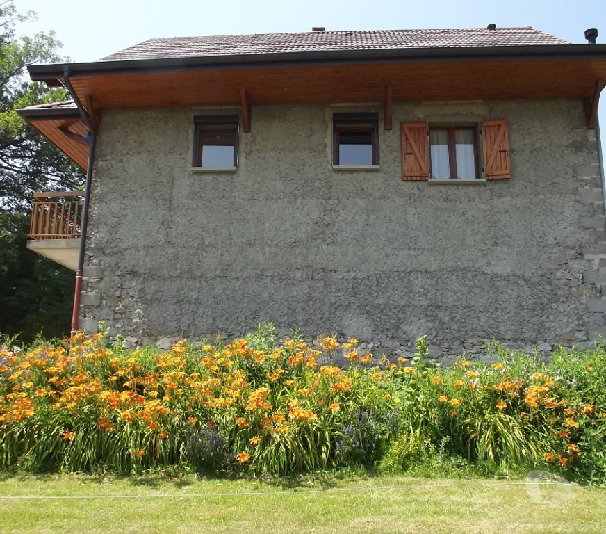 location saisonniere Haute-Savoie Hery sur Alby - 74540 - Photos Vivastreet Gîte indépendant (sans mitoyenneté) à 7 mn d'ANNECY