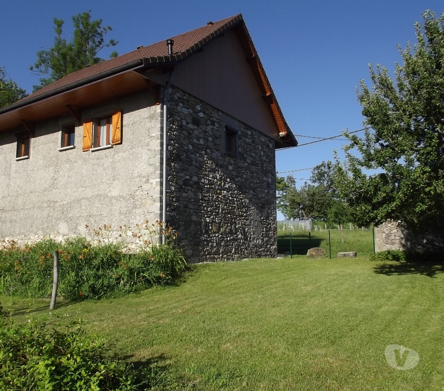 location saisonniere Haute-Savoie Hery sur Alby - 74540 - Photos Vivastreet Gîte indépendant (sans mitoyenneté) à 7 mn d'ANNECY