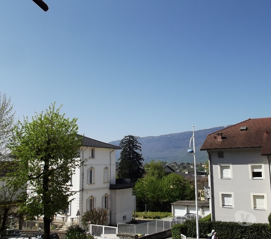 location saisonniere Savoie Aix les Bains - 73100 - Photos Vivastreet Joli studio + garage cure 50 m Thermes Chevalley