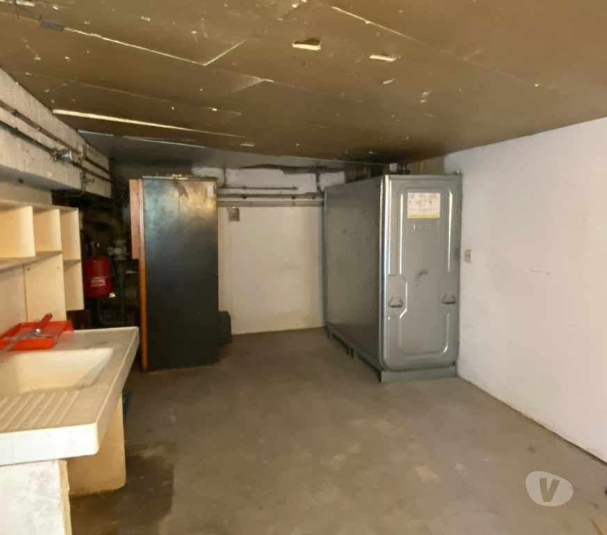 Vente Maison Lot Gourdon - 46300 - Photos Vivastreet MAISON COMPRENANT 3 LOGEMENTS SUR 2 NIVEAUX TERRASSE 300 m2