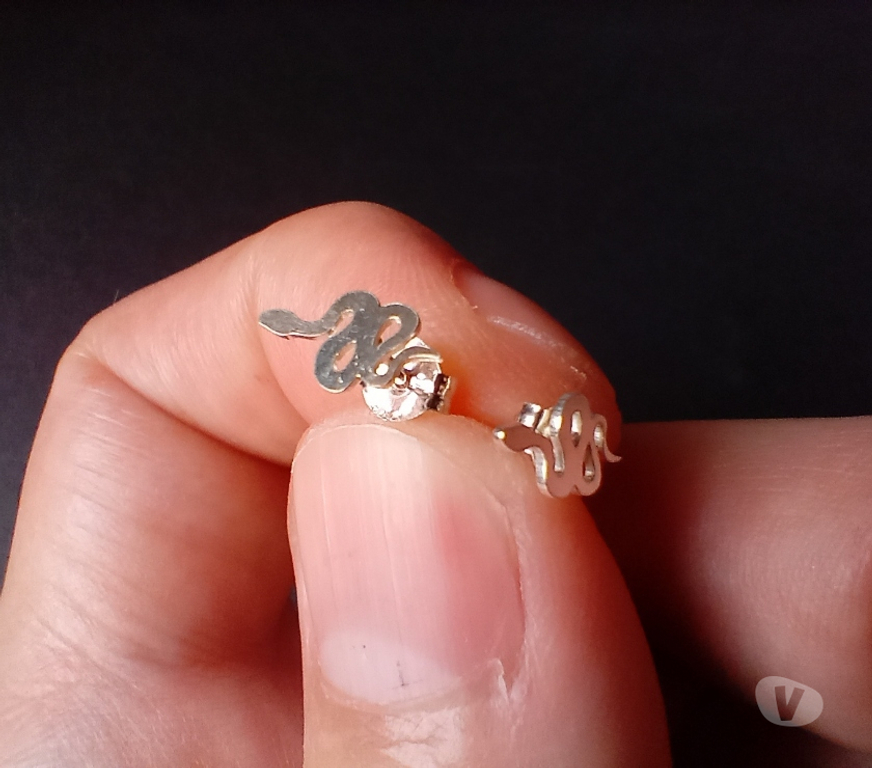 Bijoux occasion Paris Paris 1er ardt - 75001 - Photos Vivastreet Boucles d'oreilles serpent unisexes en argent sterling 925