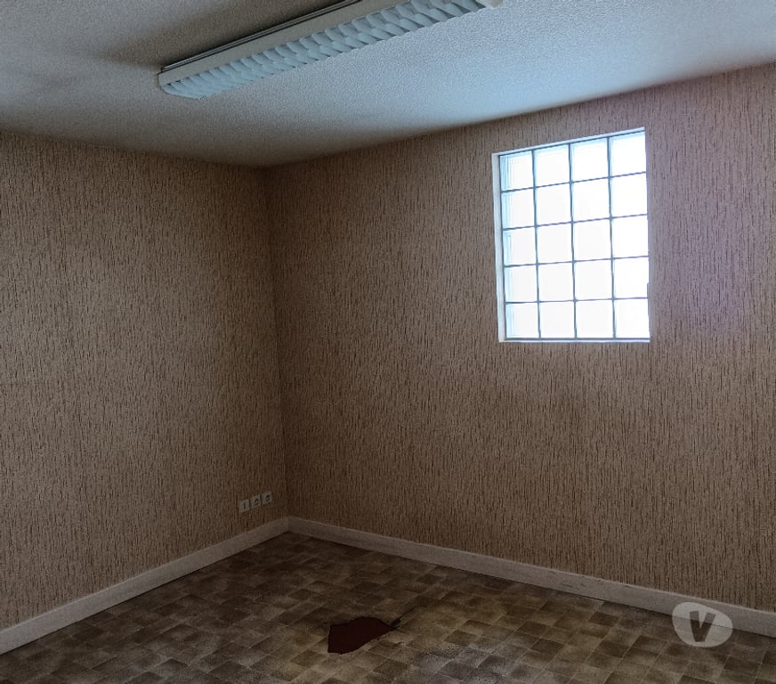 Vente Immeuble Cher Preveranges - 18370 - Photos Vivastreet bureaux transformables en habitation