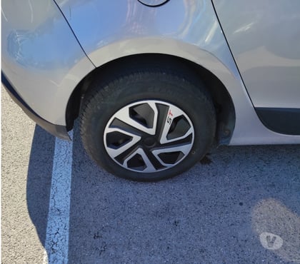 Pièces détachées automobile Sete Hérault - Photos Vivastreet cherche roue complète