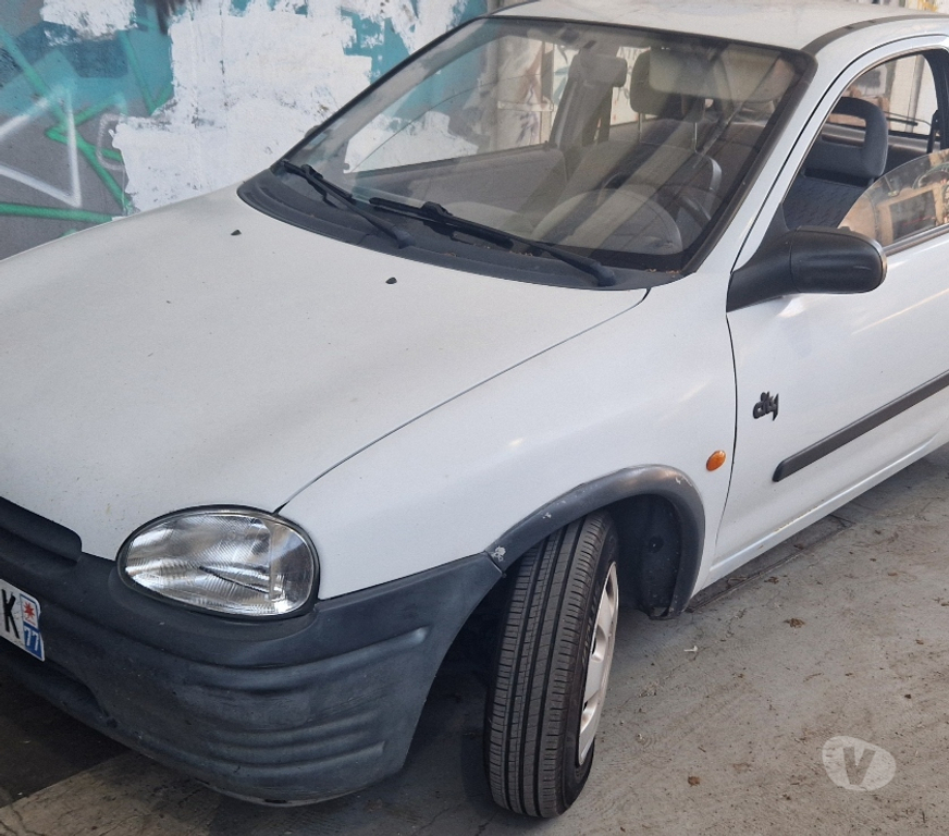 Voiture d'occasion Seine-et-Marne Villecerf - 77250 - Photos Vivastreet Corsa B 1.5 D 50 cv
