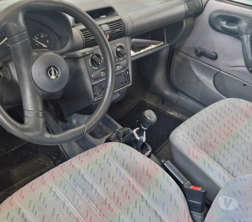Voiture d'occasion Seine-et-Marne Villecerf - 77250 - Photos Vivastreet Corsa B 1.5 D 50 cv