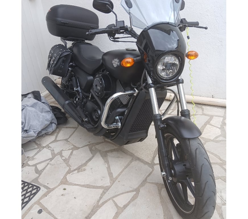 Moto d'occasion Charente-Maritime Royan - 17200 - Photos Vivastreet harley davidson street 750