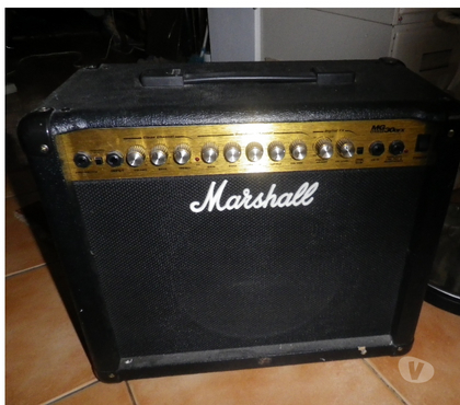 Instruments de musique Fontenay le Fleury Yvelines - Photos Vivastreet Ampli Marshall MG30DFX