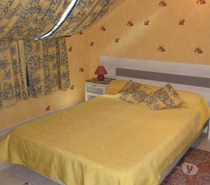 DESSUS DE LIT JAUNE