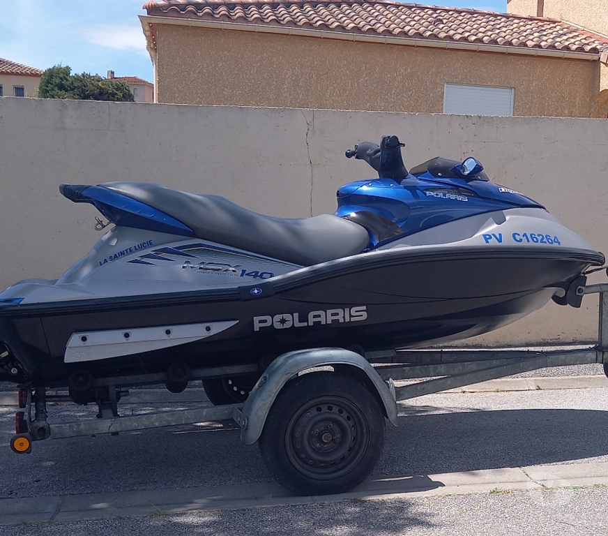 Jetski occasion Pyrénées-Orientales Salses le Chateau - 66600 - Photos Vivastreet JET SKI BOMBARDIER International modèle POLARIS MSX 140