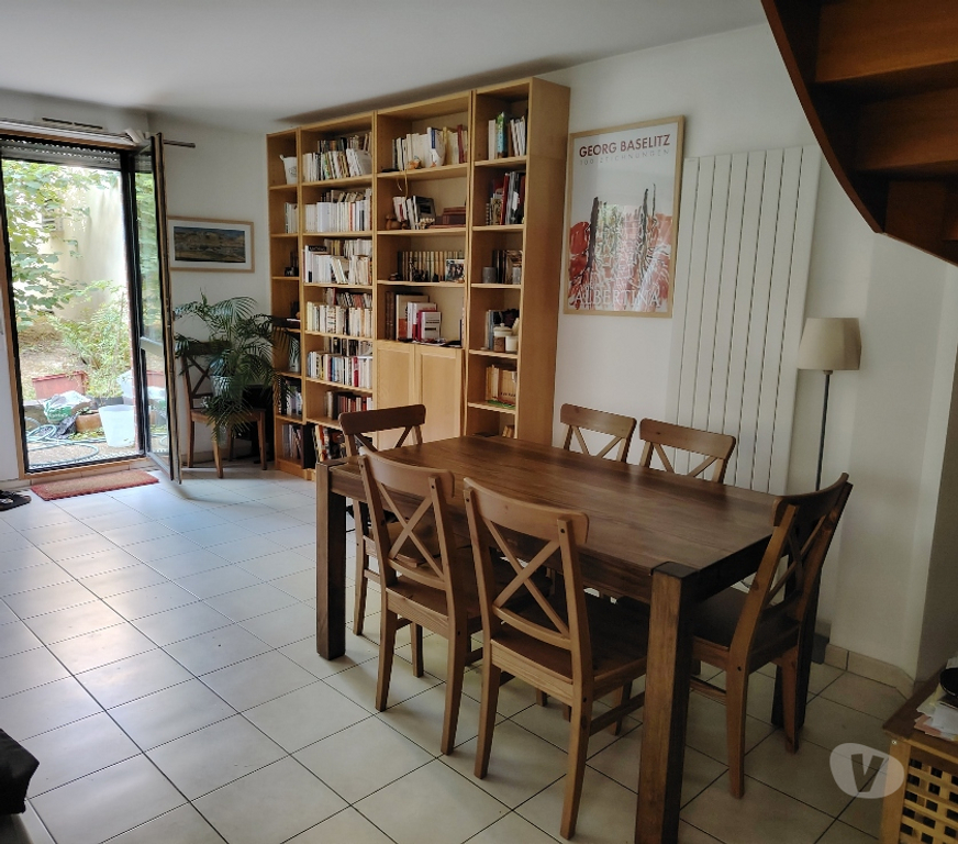 Appartements à vendre Seine-Saint-Denis Montreuil - 93100 - Photos Vivastreet APPARTEMENT TRIPLEX DE 115 M2 + 60 M2 DE JARDIN - MAIRIE DE