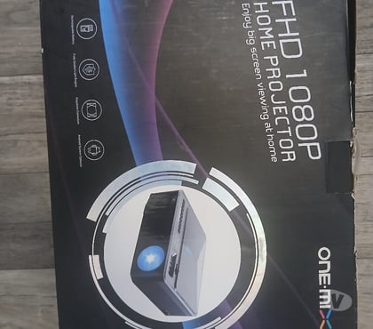 Photo - Video - Son Chelles Seine-et-Marne - Photos Vivastreet Vend Vidéoprojecteur et sont equipement