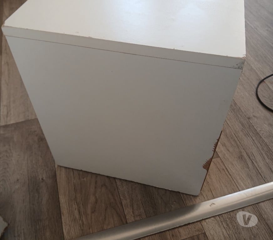 Ameublement & art de la table Seine-et-Marne Chelles - 77500 - Photos Vivastreet Vend meuble tv bas