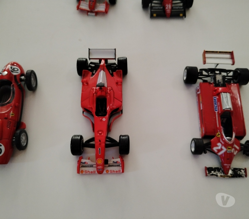 Collection Aude Narbonne - Photos Vivastreet Petite voitures Ferrari et ancien de pompier 1 43