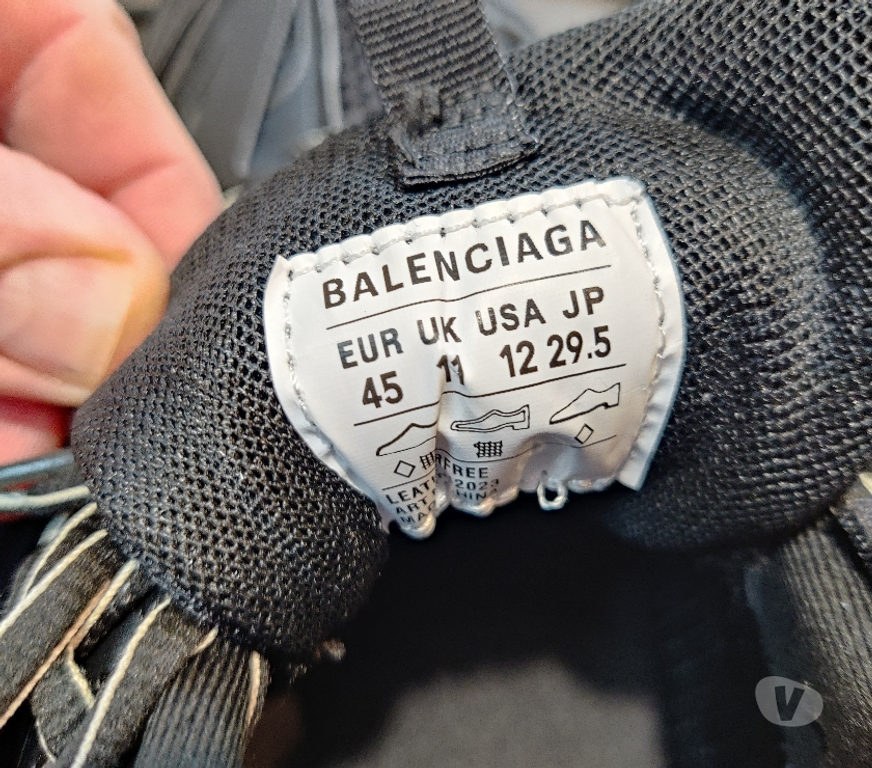 Chaussures Loire-Atlantique Bouguenais - 44340 - Photos Vivastreet Balanciaga track noir