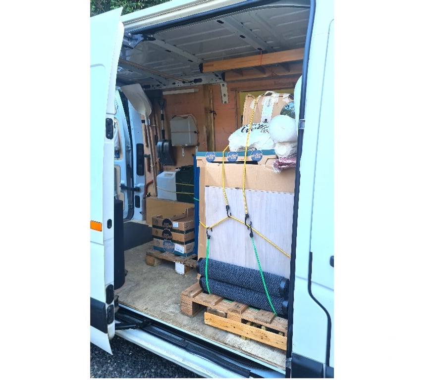 Véhicules commerciaux & utilitaires d'occasion Puy-de-Dôme Aydat - 63970 - Photos Vivastreet Renault Master III 2.3L DCi 125 - L2H2 - Crit' Air 2