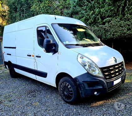 Véhicules commerciaux & utilitaires d'occasion Aydat Puy-de-Dôme - Photos Vivastreet Renault Master III 2.3L DCi 125 - L2H2 - Crit' Air 2