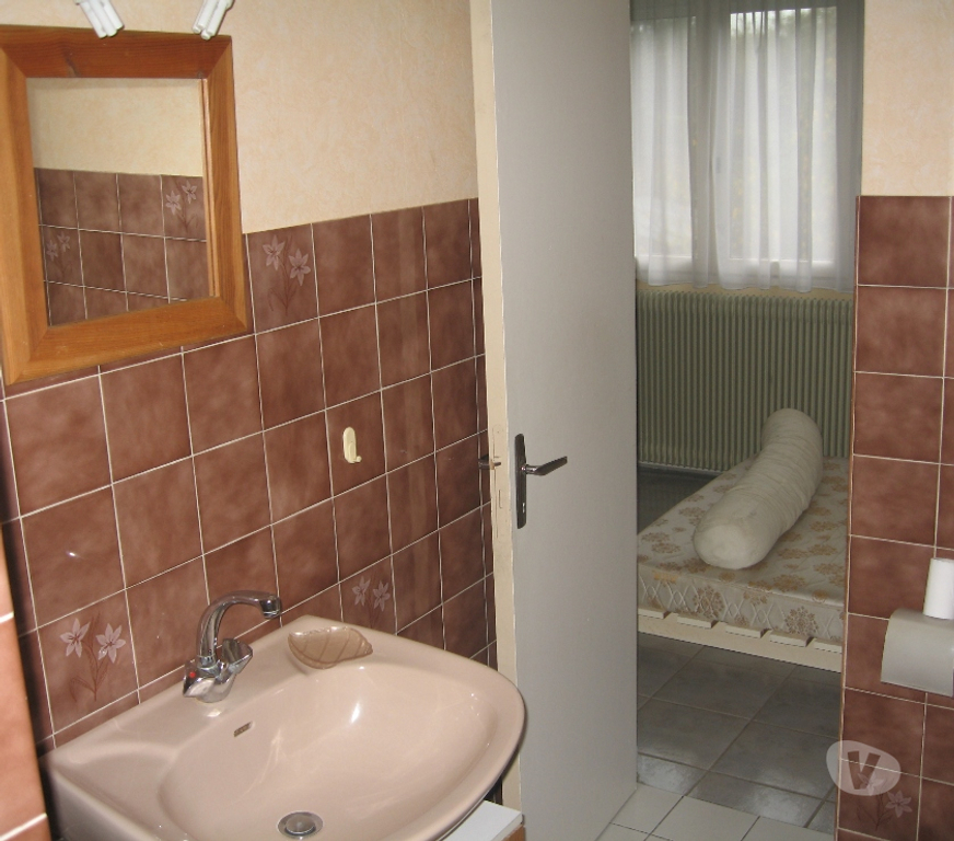 Appartement meublé Puy-de-Dôme Clermont Ferrand - Photos Vivastreet LOUE studio pour etudiant