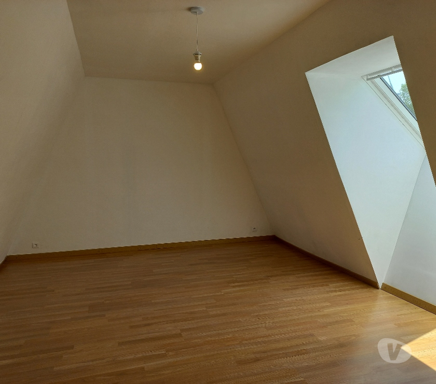 Vente Maison Somme Caix - 80170 - Photos Vivastreet Pavillon 7 pièces de 142 m² à CAIX (80170)