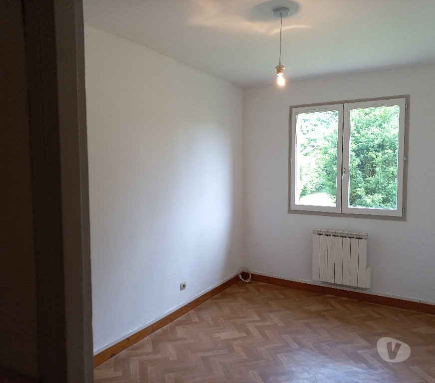 Vente Maison Somme Caix - 80170 - Photos Vivastreet Pavillon 7 pièces de 142 m² à CAIX (80170)