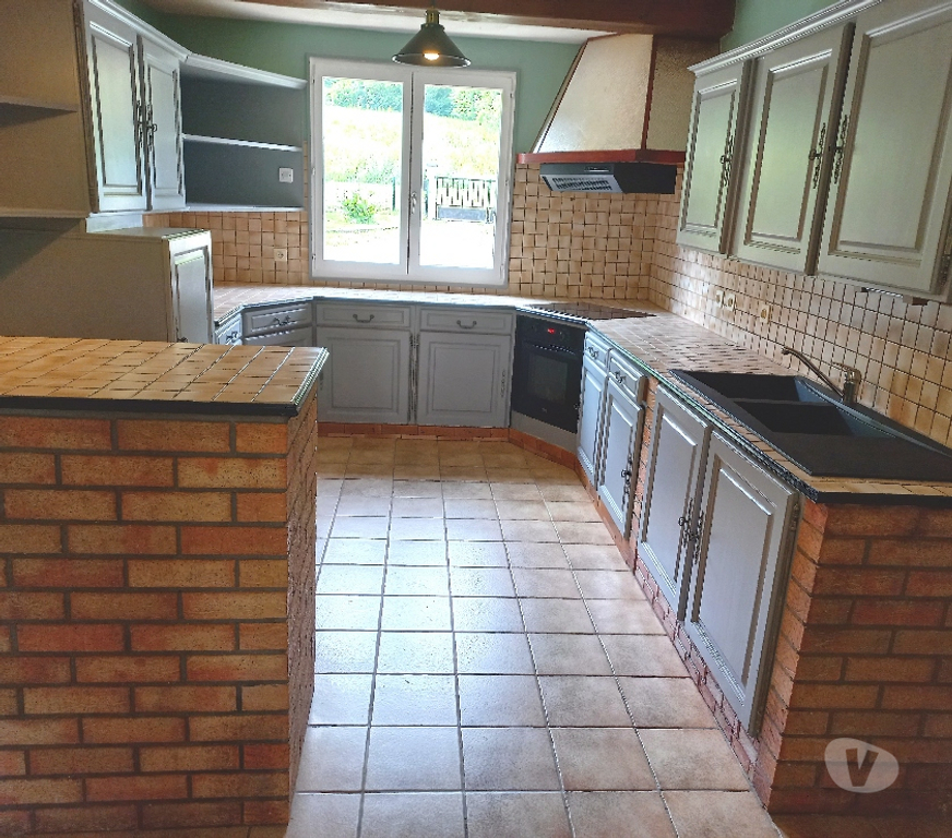 Vente Maison Somme Caix - 80170 - Photos Vivastreet Pavillon 7 pièces de 142 m² à CAIX (80170)