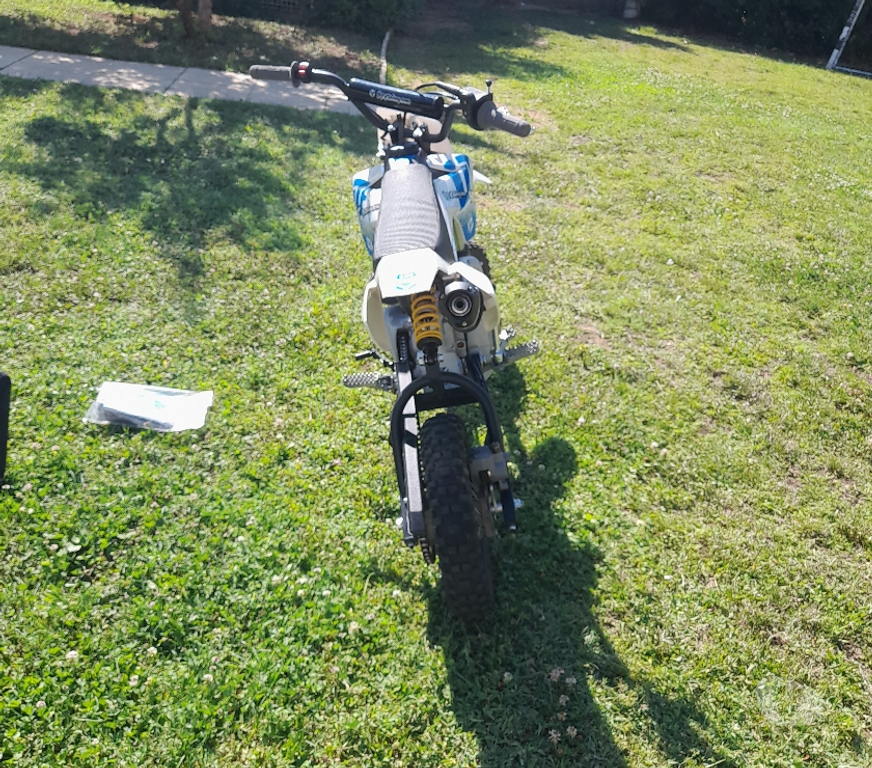 Moto d'occasion Drôme Valence - 26000 - Photos Vivastreet Dirt 88 lite ycf