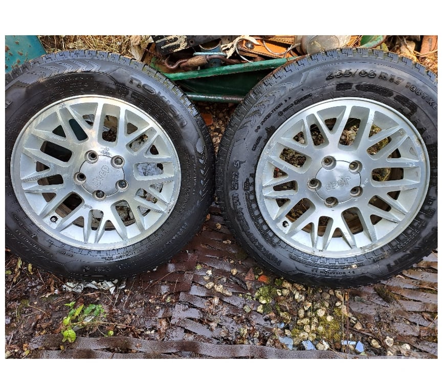 Pièces et services auto Seine-et-Marne Montceaux les Provins - 77151 - Photos Vivastreet jeep cherokee jante
