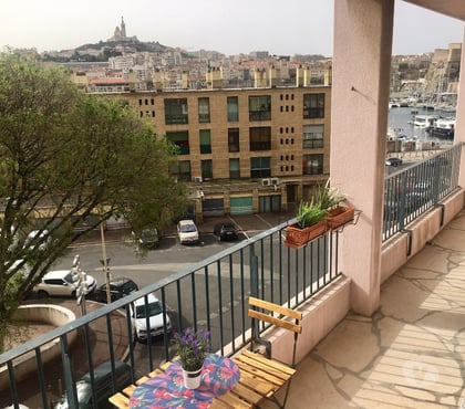 Appartement meublé Marseille Marseille - Photos Vivastreet Bel appart sur le Vieux port