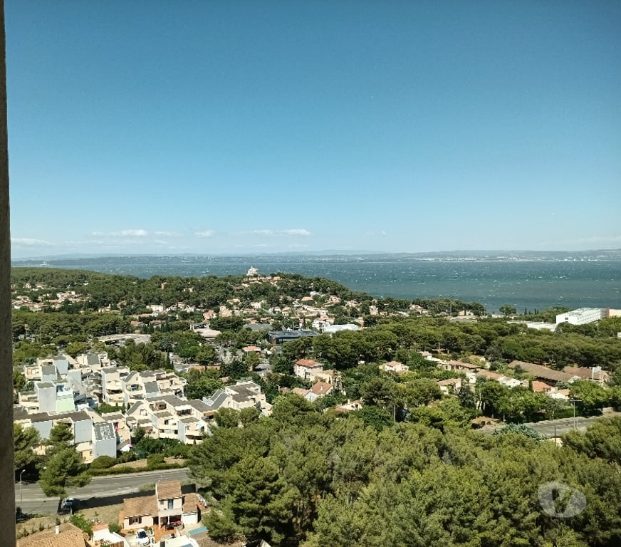 Appartements à vendre Bouches-du-Rhône Martigues - 13500 - Photos Vivastreet Vends Grand T4 à Martigues