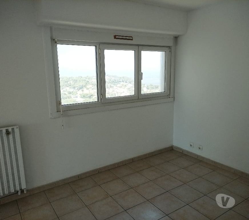 Appartements à vendre Bouches-du-Rhône Martigues - 13500 - Photos Vivastreet Vends Grand T4 à Martigues